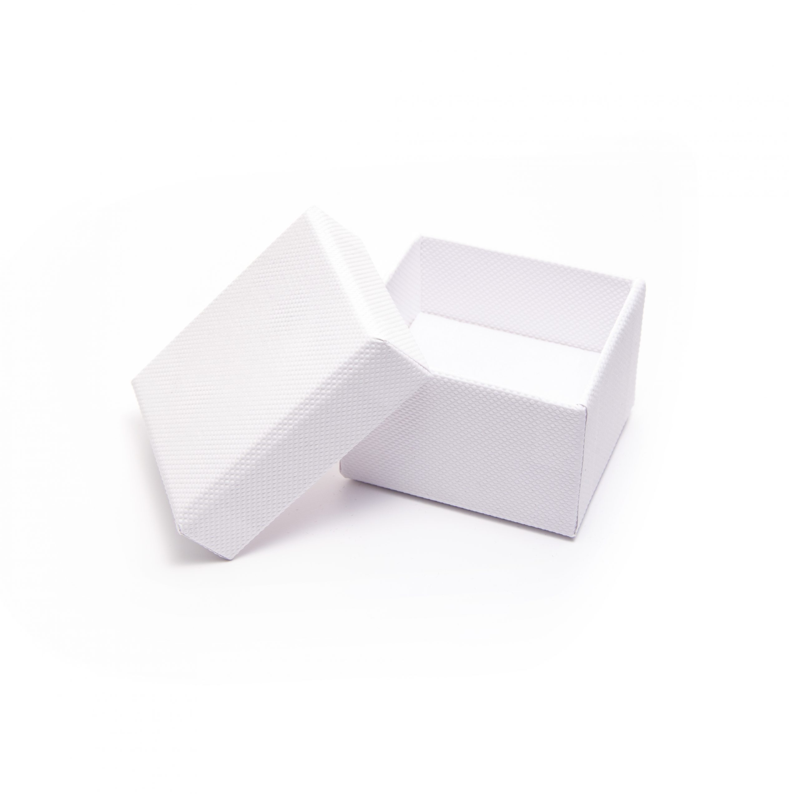 Caja pequeña y sencilla de cartón para joyas | GRB-7